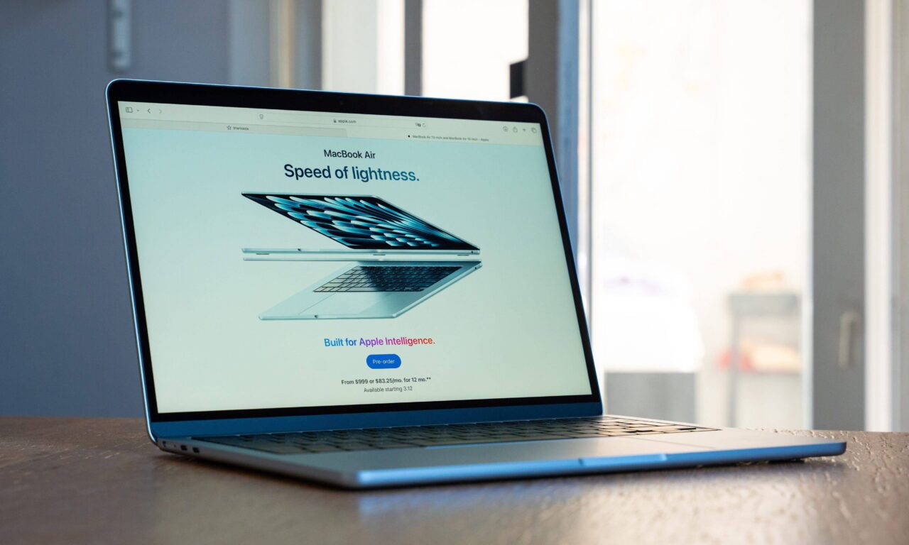 Apple’s Most Popular Laptop Just Got Massive Price Cut, Save $250