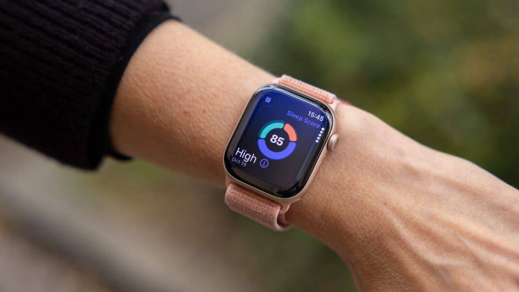 Grab the Apple Watch Series 11 for $100 Off and Start a Healthier New Year
