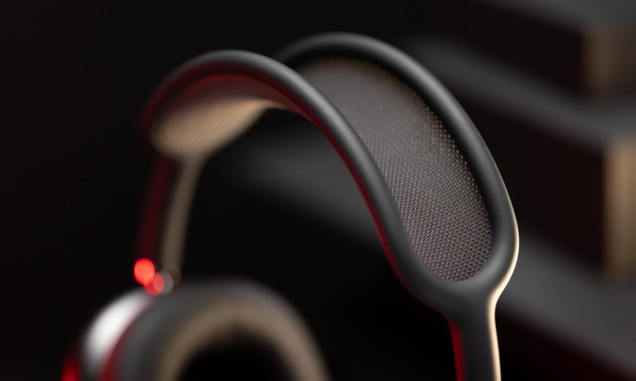 Apple’s Premium AirPods Max are $100 Off