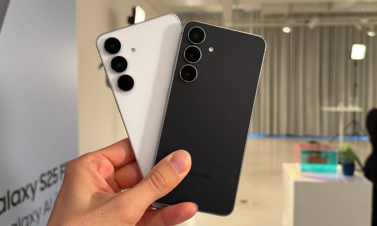 Samsung’s Budget Galaxy Flagship is Even Cheaper Today at $449