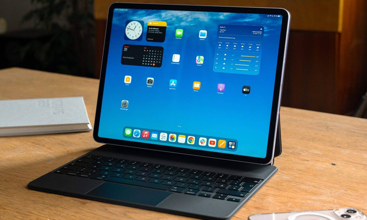 The Sleek iPad Air Just Plunged to $489, Save $110