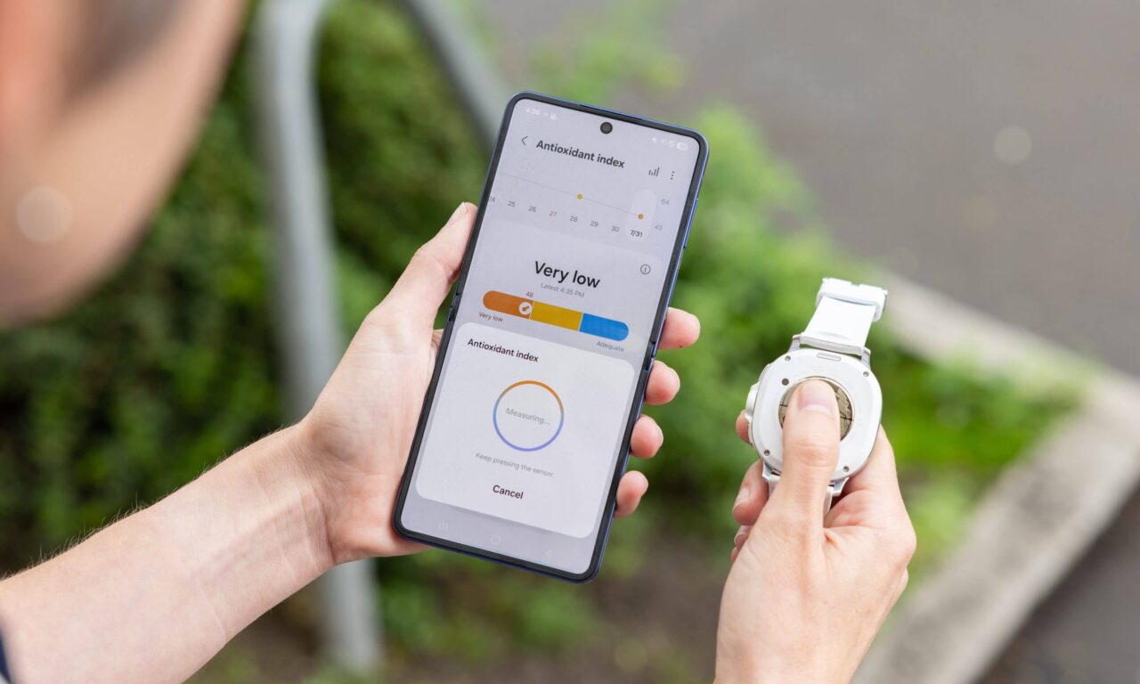 Best-Looking Samsung Watch Just Plunged $369, Save 26%