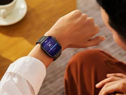 Diese Smartwatch kann im Notfall Hilfe rufen