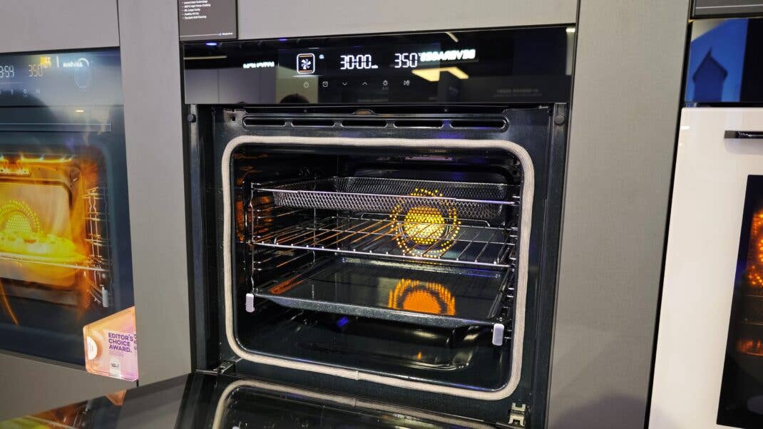 Pizza in unter 3 Minuten? Das schafft jetzt sogar ein Backofen » inside digital