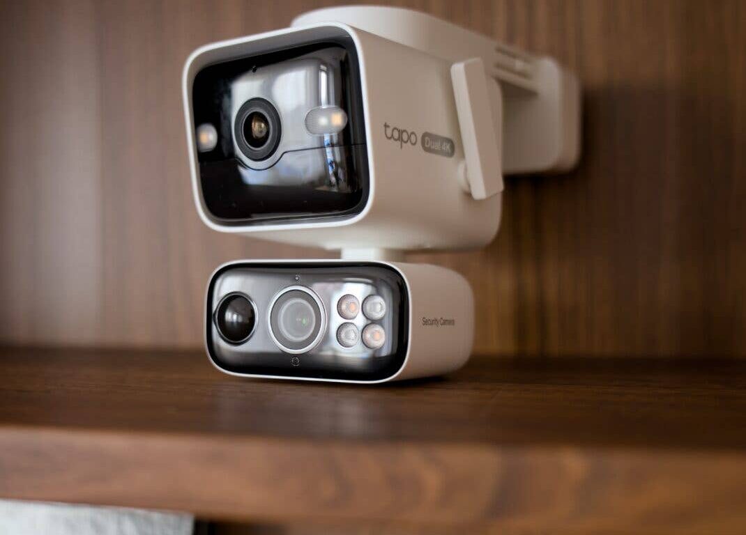 Amazon verkauft vier Solar-Überwachungskameras ohne Abo für 210 Euro