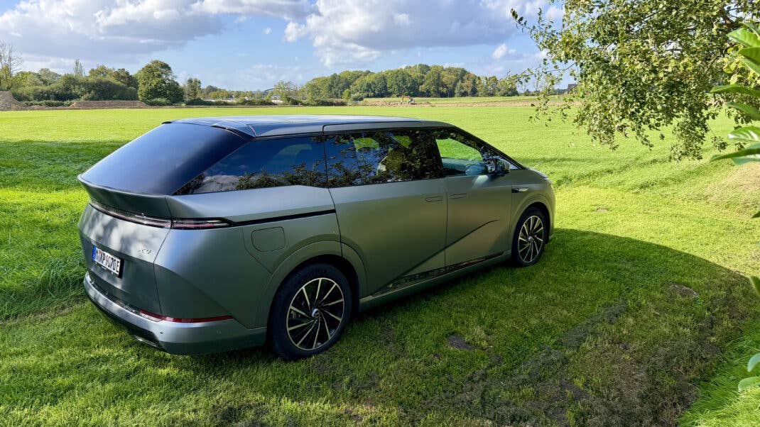 Xpeng X9 Test: Vollelektrisches Wohnzimmer auf Rädern